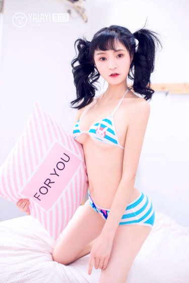 夹好钢笔去学校不能掉出来